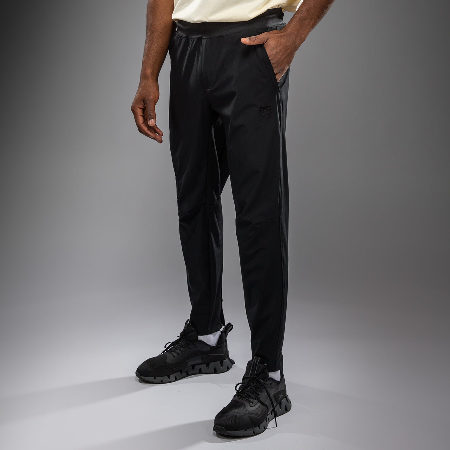 Venum Fly Joggers - Deep Black