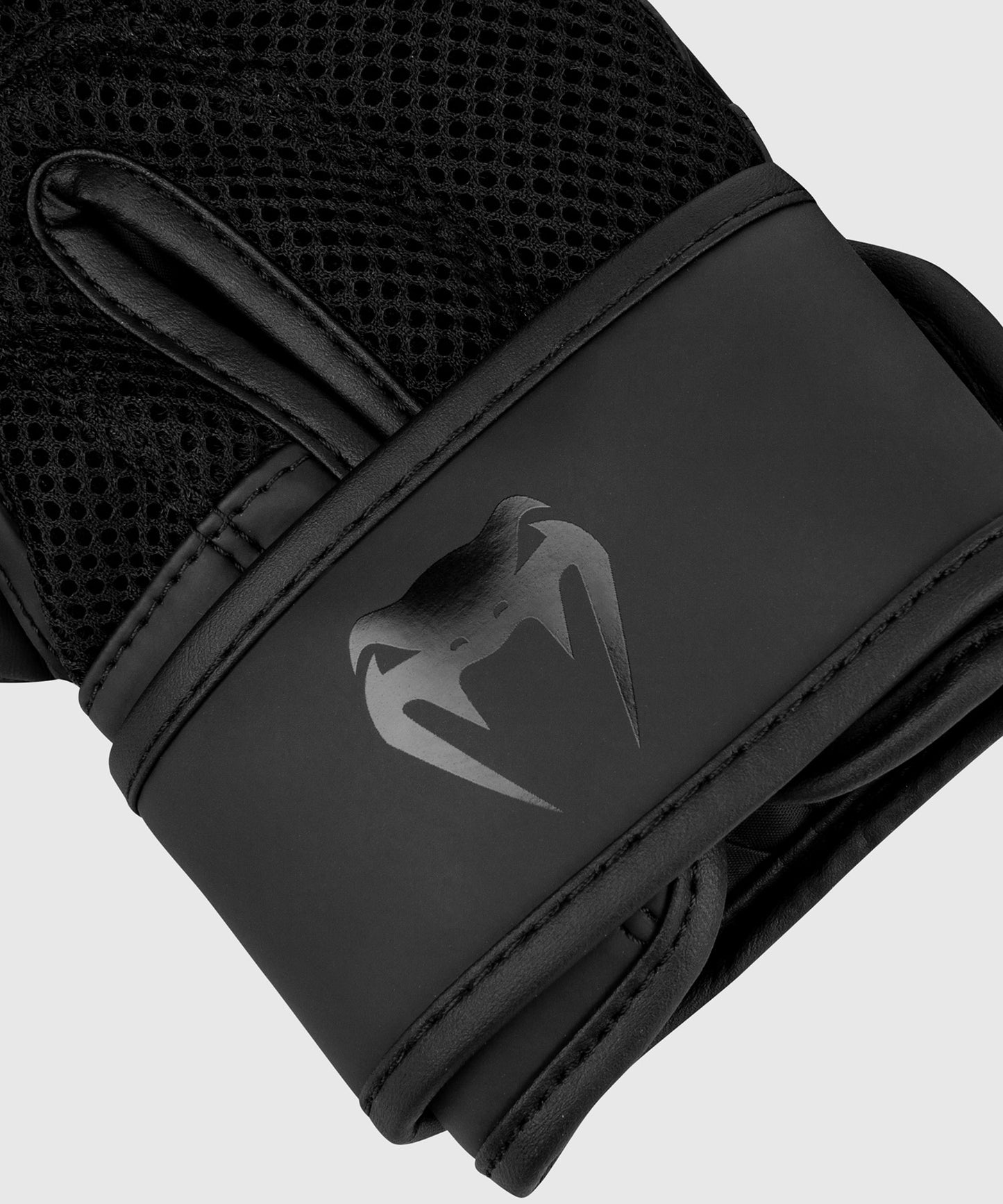 Guantes de boxeo para niños Venum Classic - Negro / Negro - 8oz