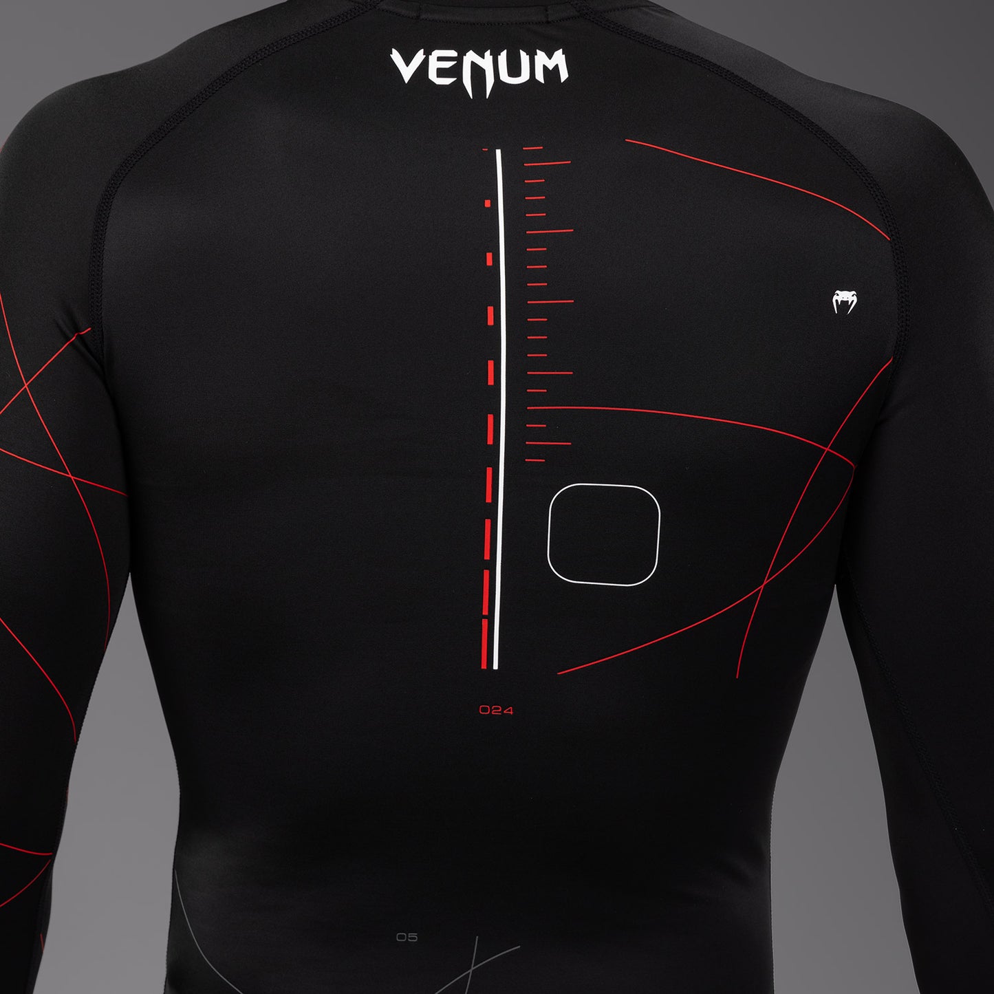 Venum Tactical XT Lycra de manga larga para hombre - Negro/Rojo fuego
