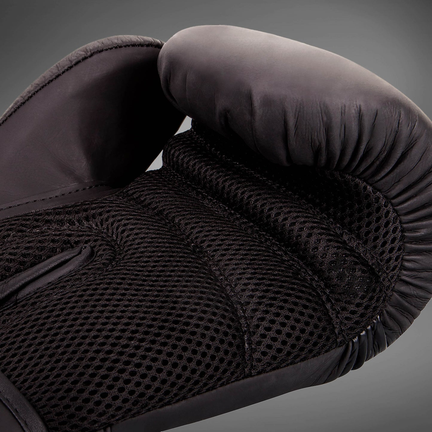 Ringhorns Charger by Venum Guantes de Boxeo – Negro/Negro