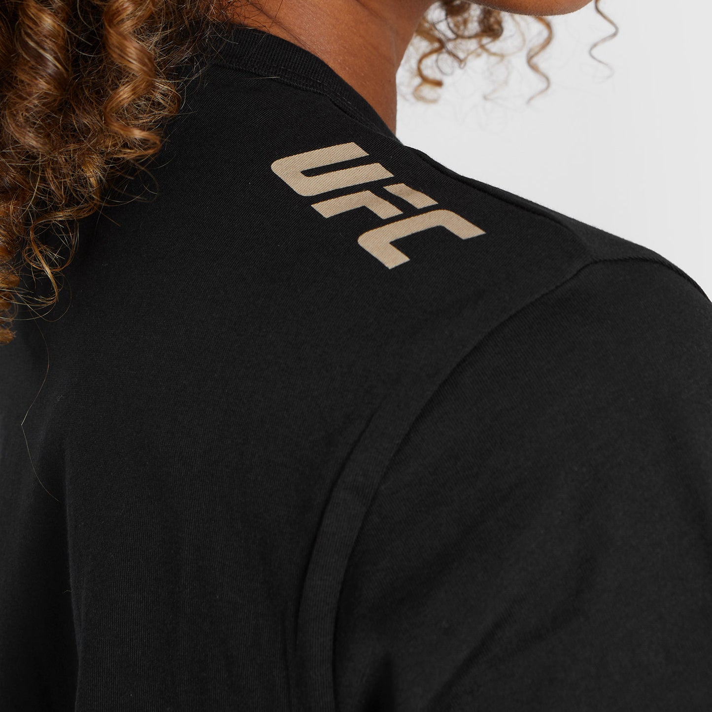 UFC Adrenaline by Venum Fight Week Camiseta de algodón de manga corta para Mujer - Negro