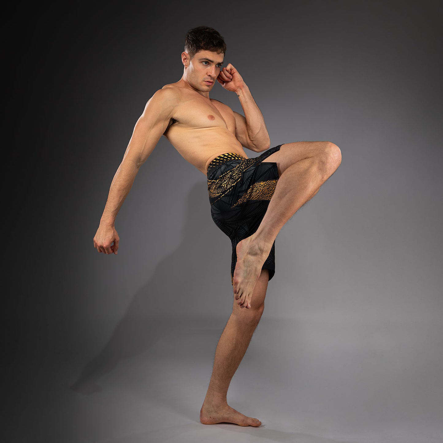 UFC Zenith by Venum Authentic Fight Night Short de pelea ajuste largo Hombre - Champion