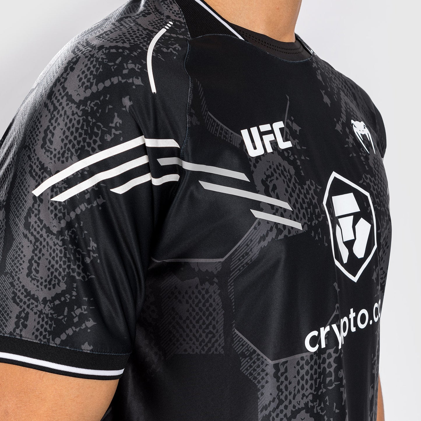 UFC Adrenaline by Venum Authentic Fight Night Camiseta Jersey para Hombre - Negro
