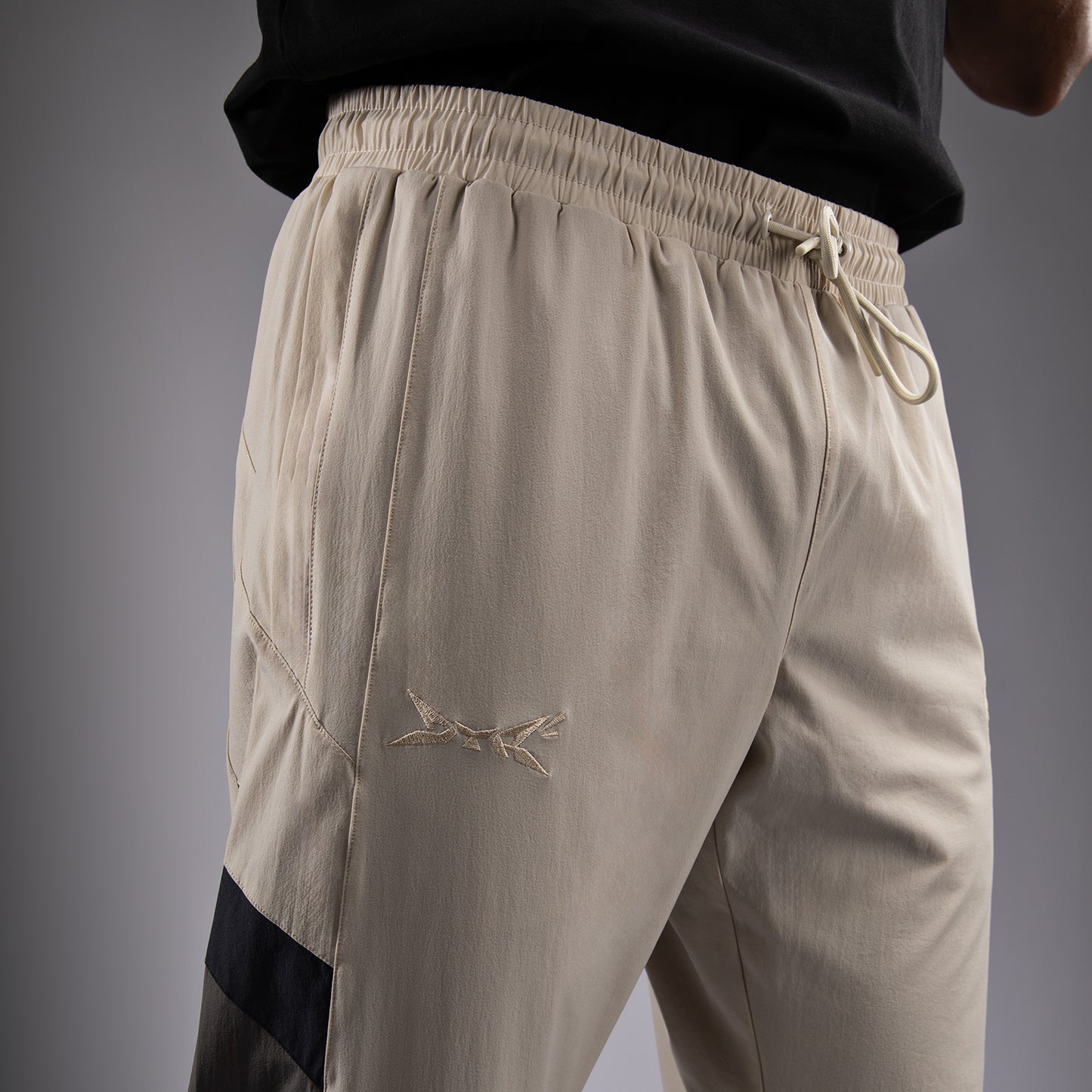 Venum x DTR Fight Attack 90 Pantalones de Chándal - Off-White