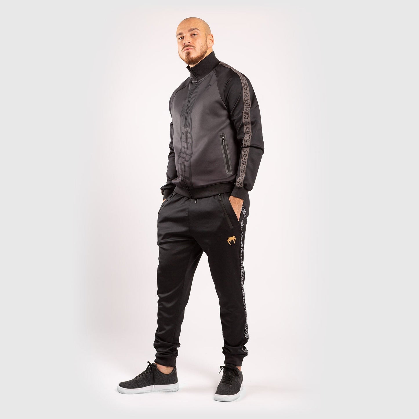 Pantalón de chándal Venum Club 212 - Negro/Oro