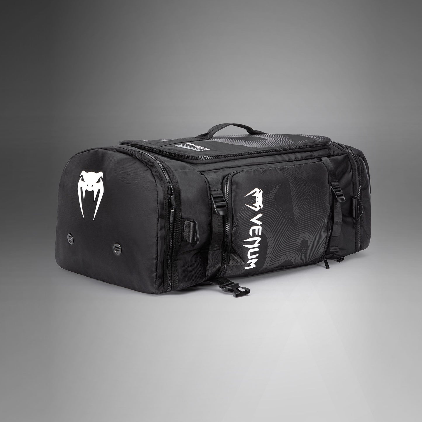 Venum Shockwave Bolsa Deportiva Convertible (48L) - Negro