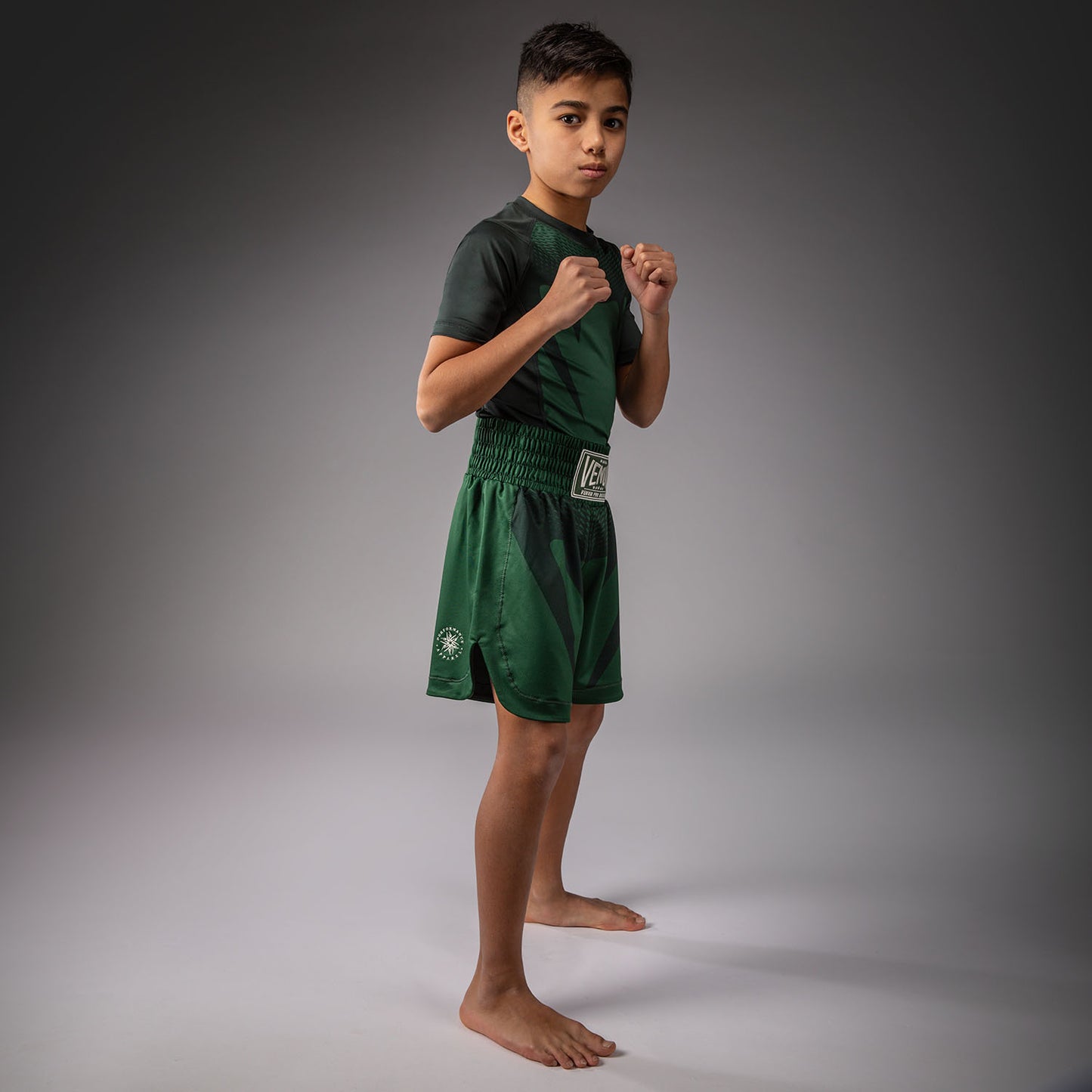 Venum Attack Pantalones Cortos de Boxeo Infantil - Verde Bosque/ Blanco Roto