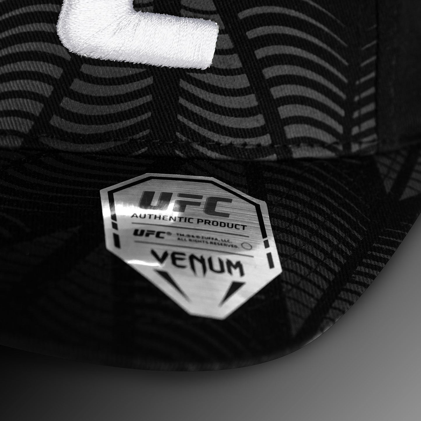 UFC Zenith by Venum Authentic Fight Night Gorra - Negro/Blanco/Naranja