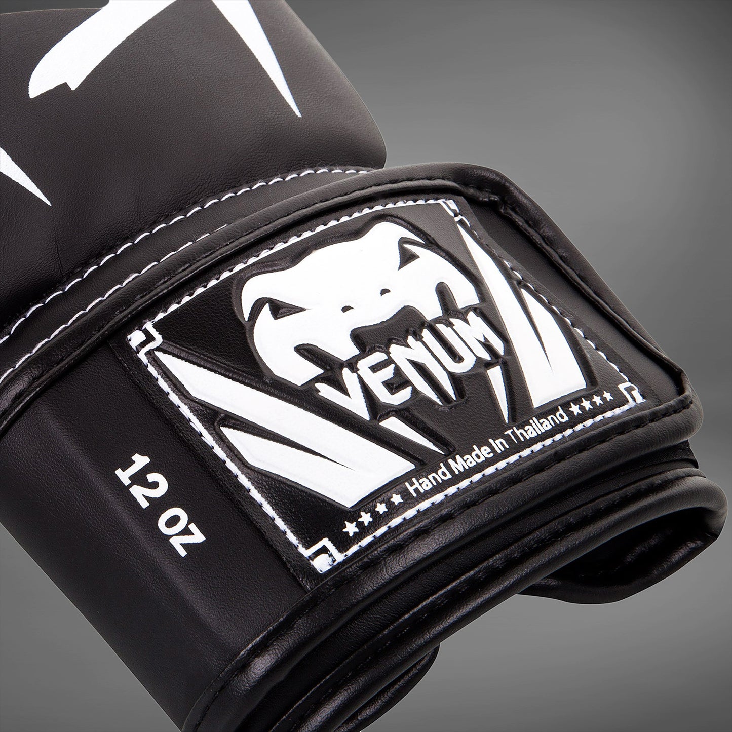Guantes de Boxeo Venum Elite - Negro/Blanco