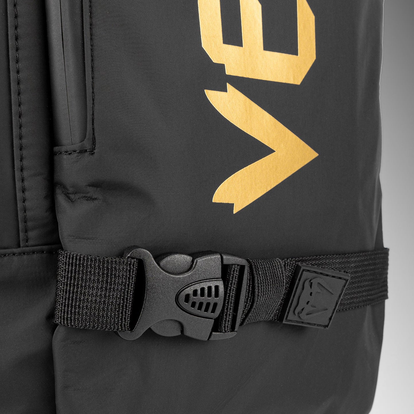 Venum Challenger Pro Evo Mochila - Negro/Dorado