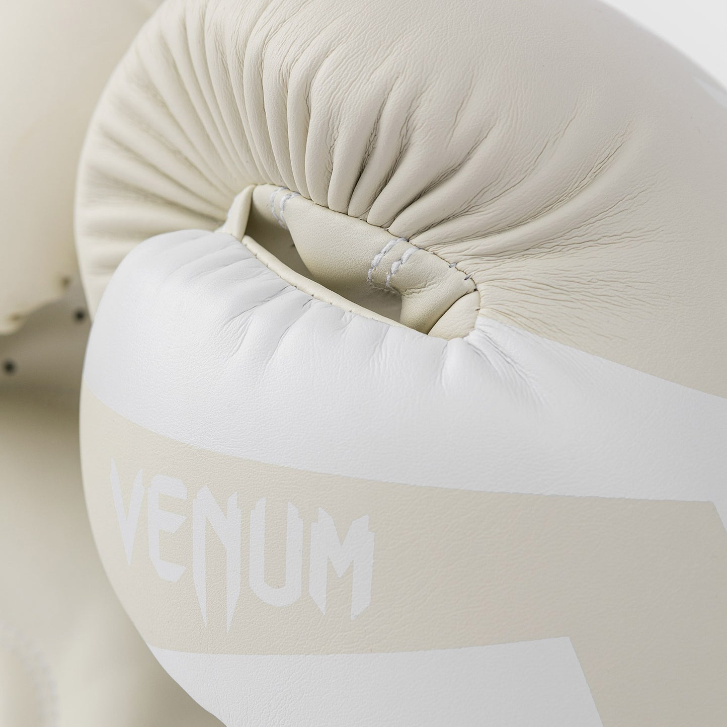 Guantes de Boxeo Venum Elite - Blanco/Marfil