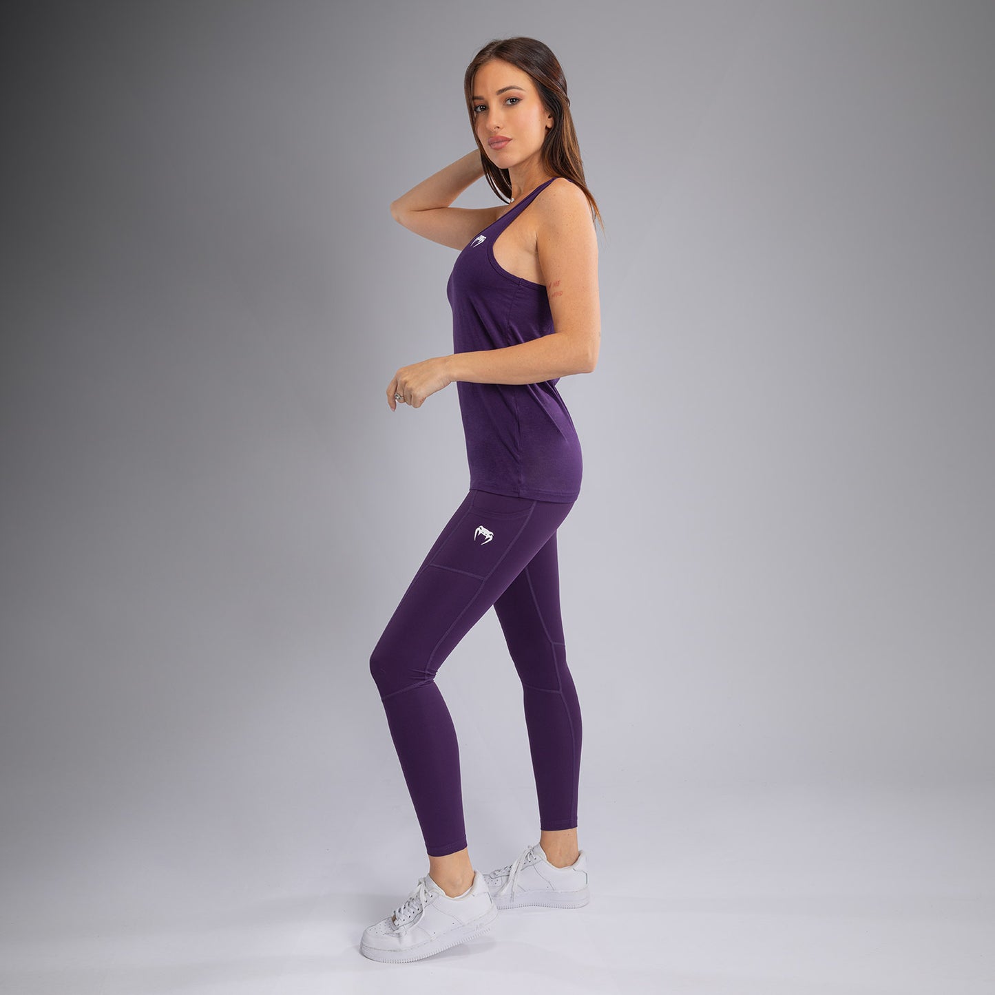 Venum Essential Top sin Mangas para Mujer - Púrpura Profundo