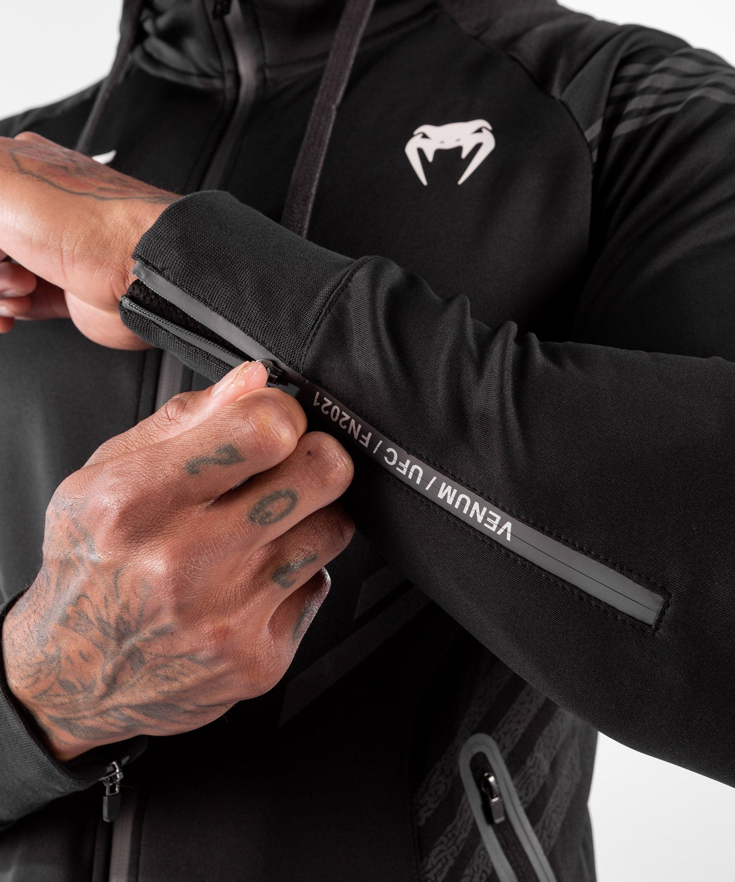 Sudadera Para Hombre Fighters UFC Venum Authentic Fight Night Walkout - Negro