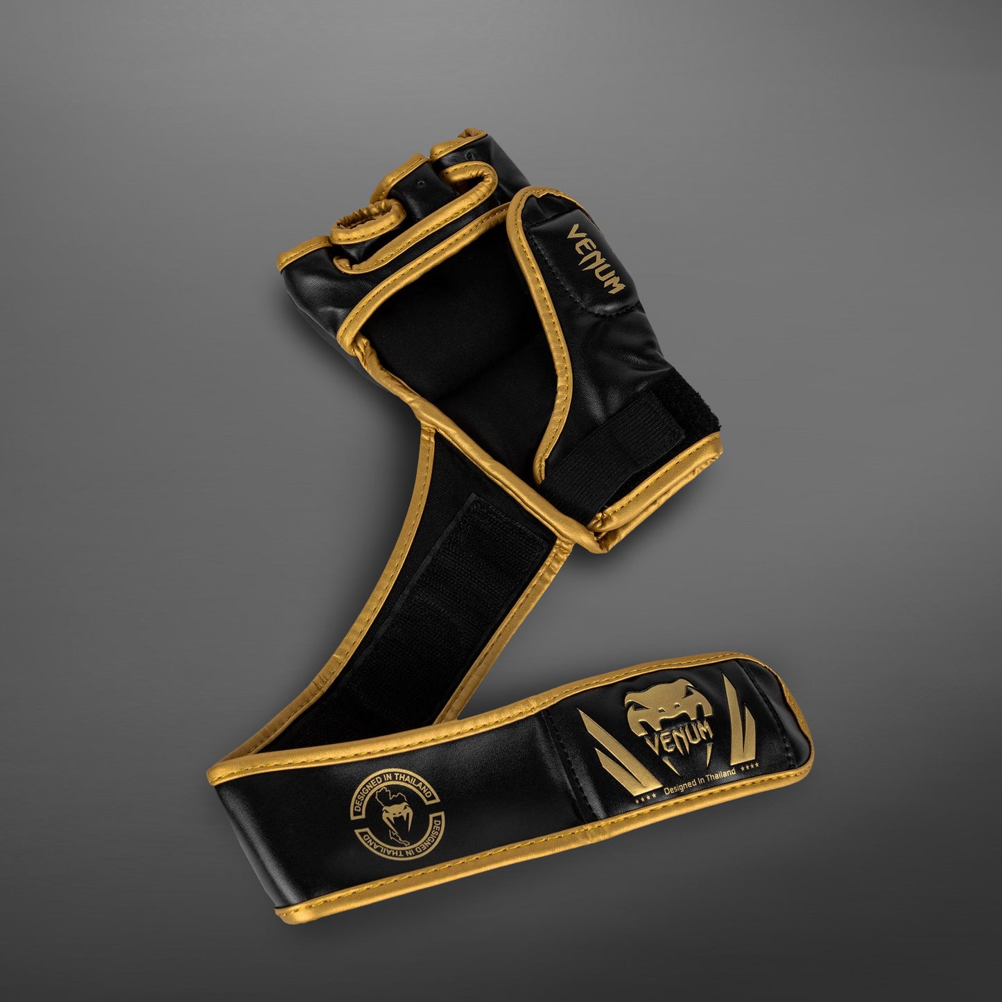 Guantes de MMA Venum Challenger - Negro/Oro