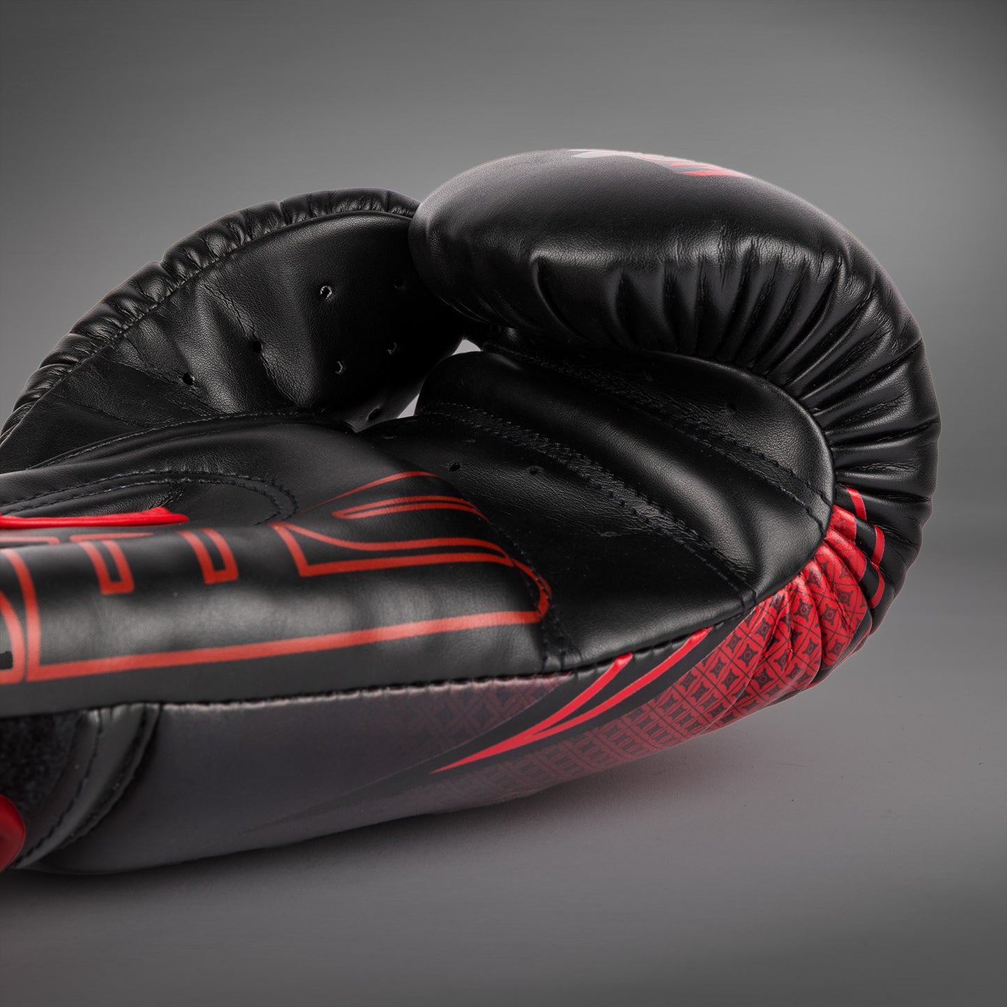 Venum x RWS 2.0 Guantes de Boxeo – Negro/Rojo