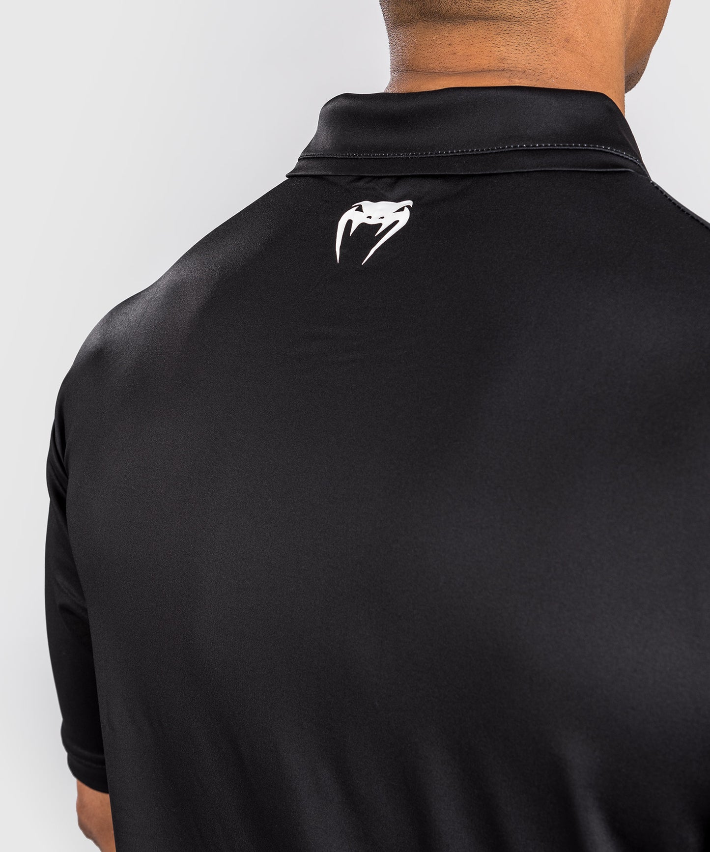 Venum x Ares Polo Dry Tech - Negro