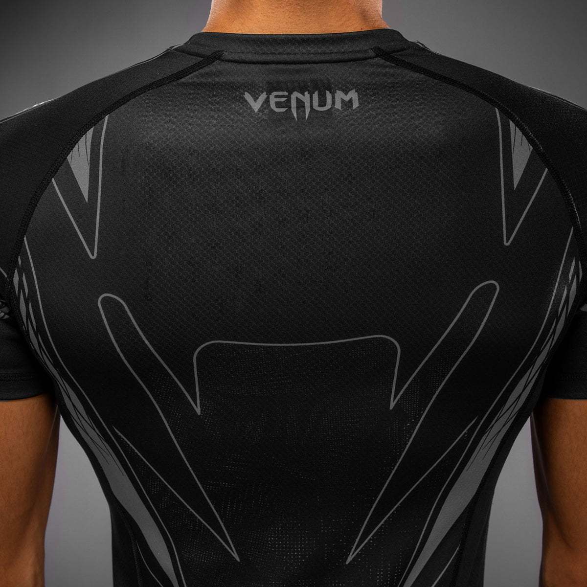 Venum Amazonia Reborn Camiseta de compresión de manga corta - Negro/Gris