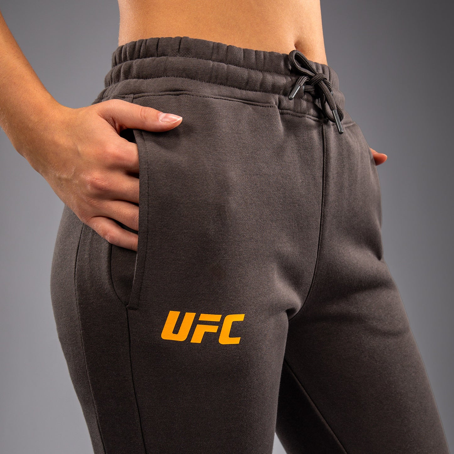 UFC Fusion by Venum Fight Week Pantalón de Algodón para Mujer - Solid Marrón tierra