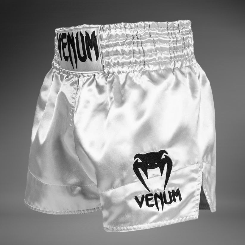 Pantalones Cortos de Boxeo Tailandés Venum Classic Plata/Negro