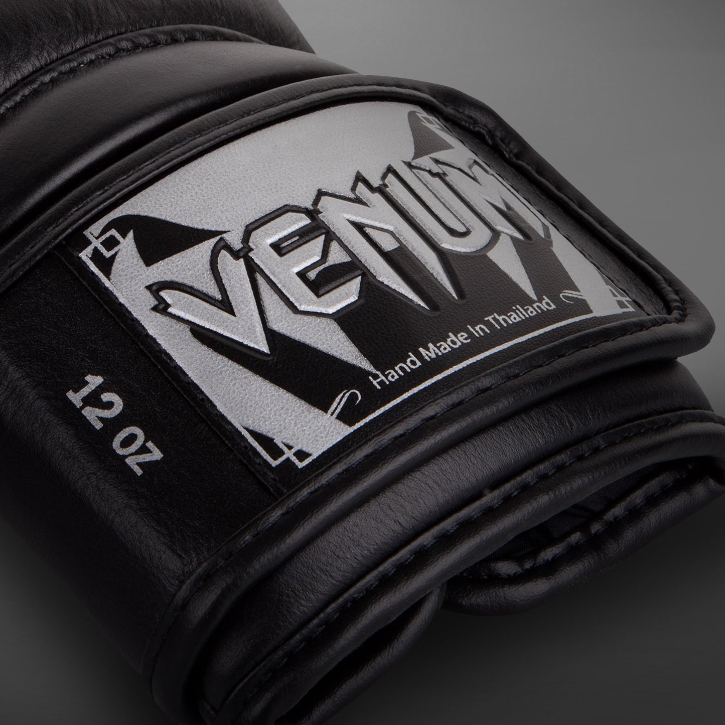 Guantes de Boxeo Venum Giant 3.0 - Cuero Nappa - Negro/Plata