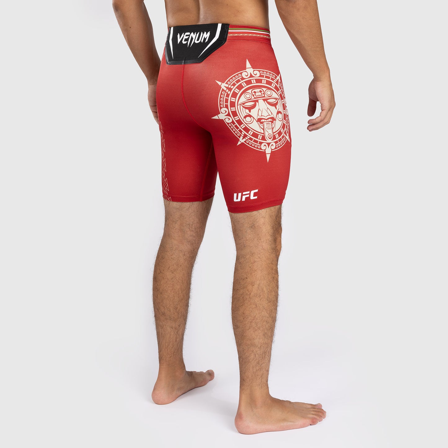 Noche UFC by Venum Authentic Fight Night Shorts Vale Tudo para Hombre - Rojo