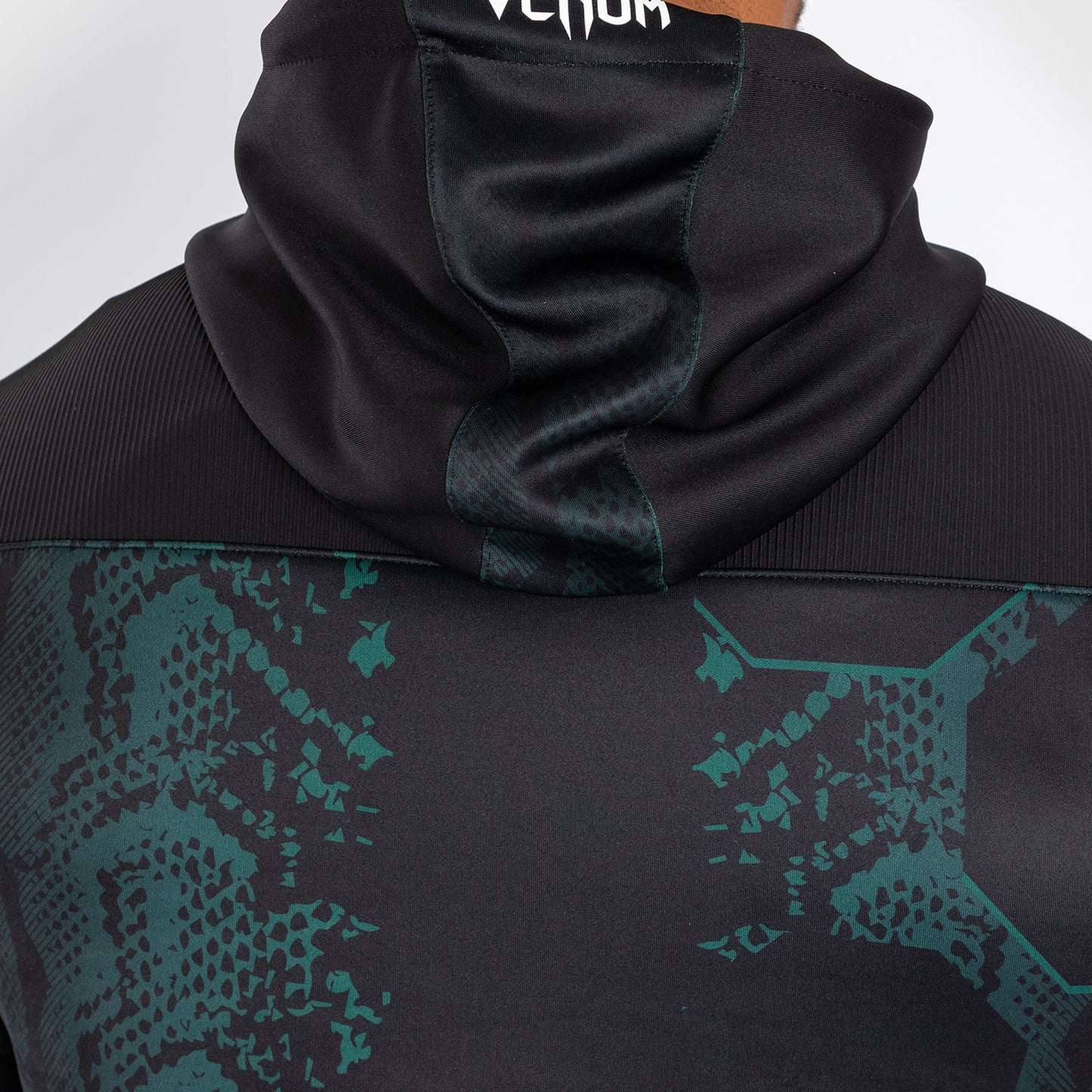 UFC Adrenaline by Venum Authentic Fight Night Sudadera con capucha para Hombre - Emerald Edition - Verde/Negro