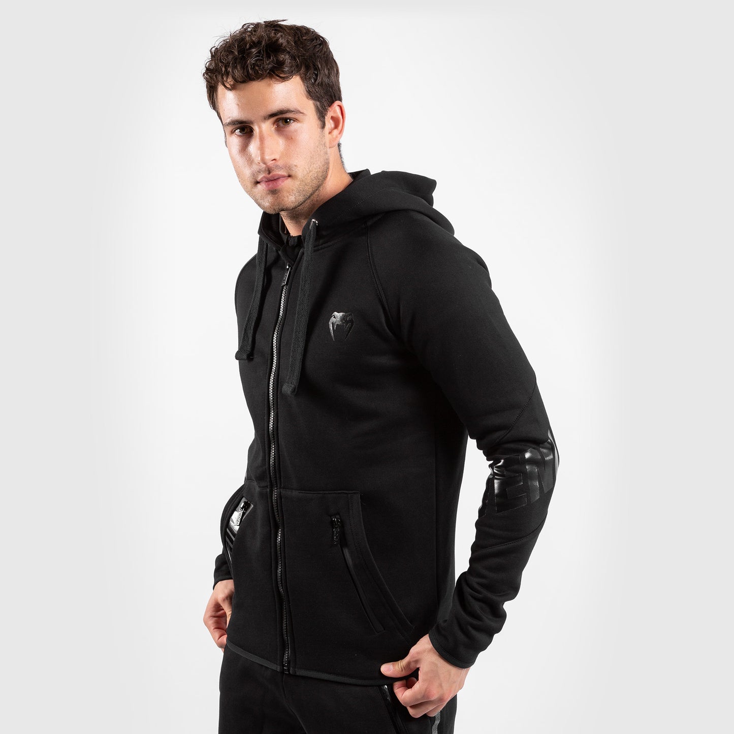 Sudadera Venum Contender 3.0 - Negro/Negro