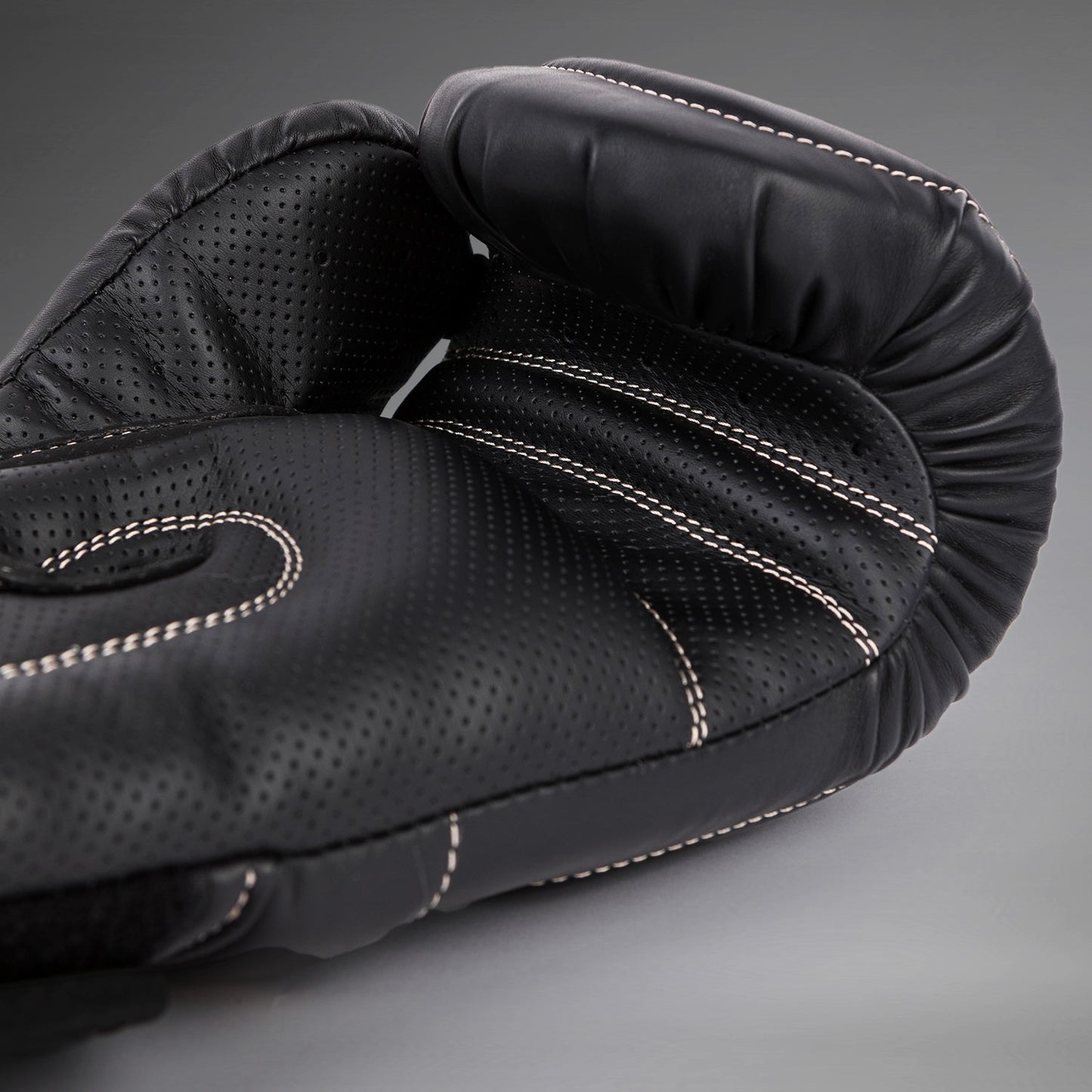 Venum Impact Evo Guantes de boxeo - Negro