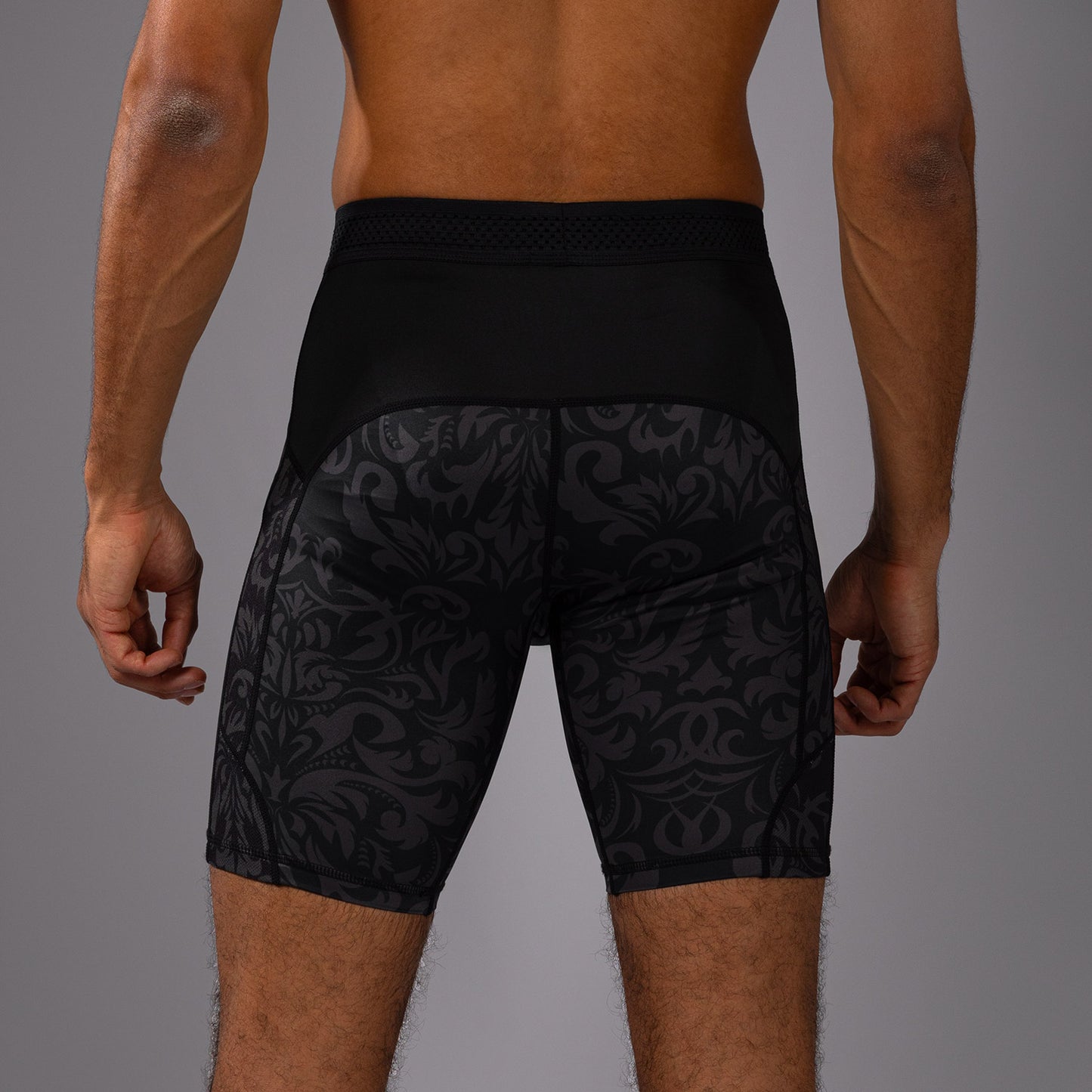 Venum x Topuria Unmatched Edition Pantalones Vale Tudo - Negro/Dorado