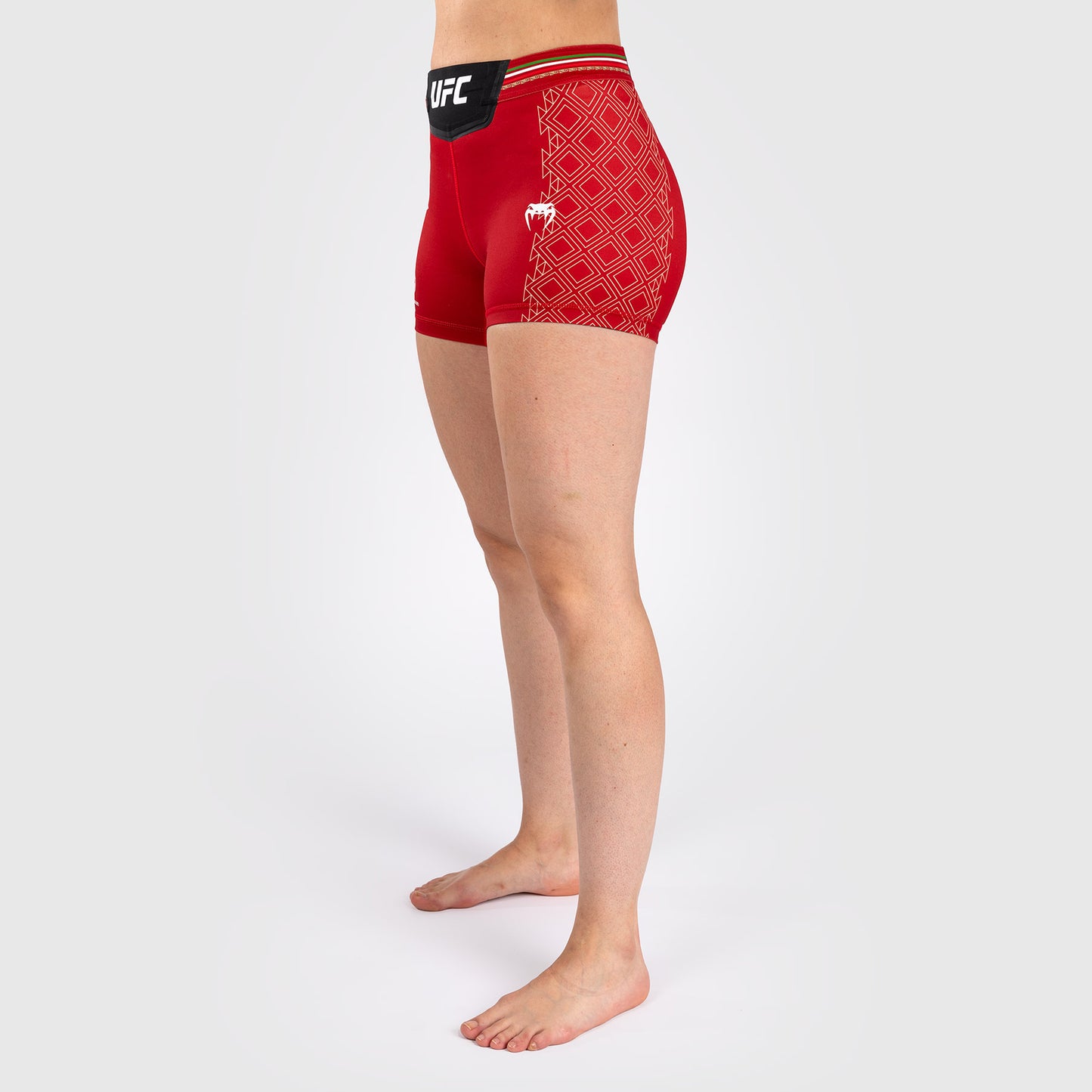 Noche UFC by Venum Authentic Fight Night Pantalones cortos Vale Tudo para mujer - Corte corto - Rojo