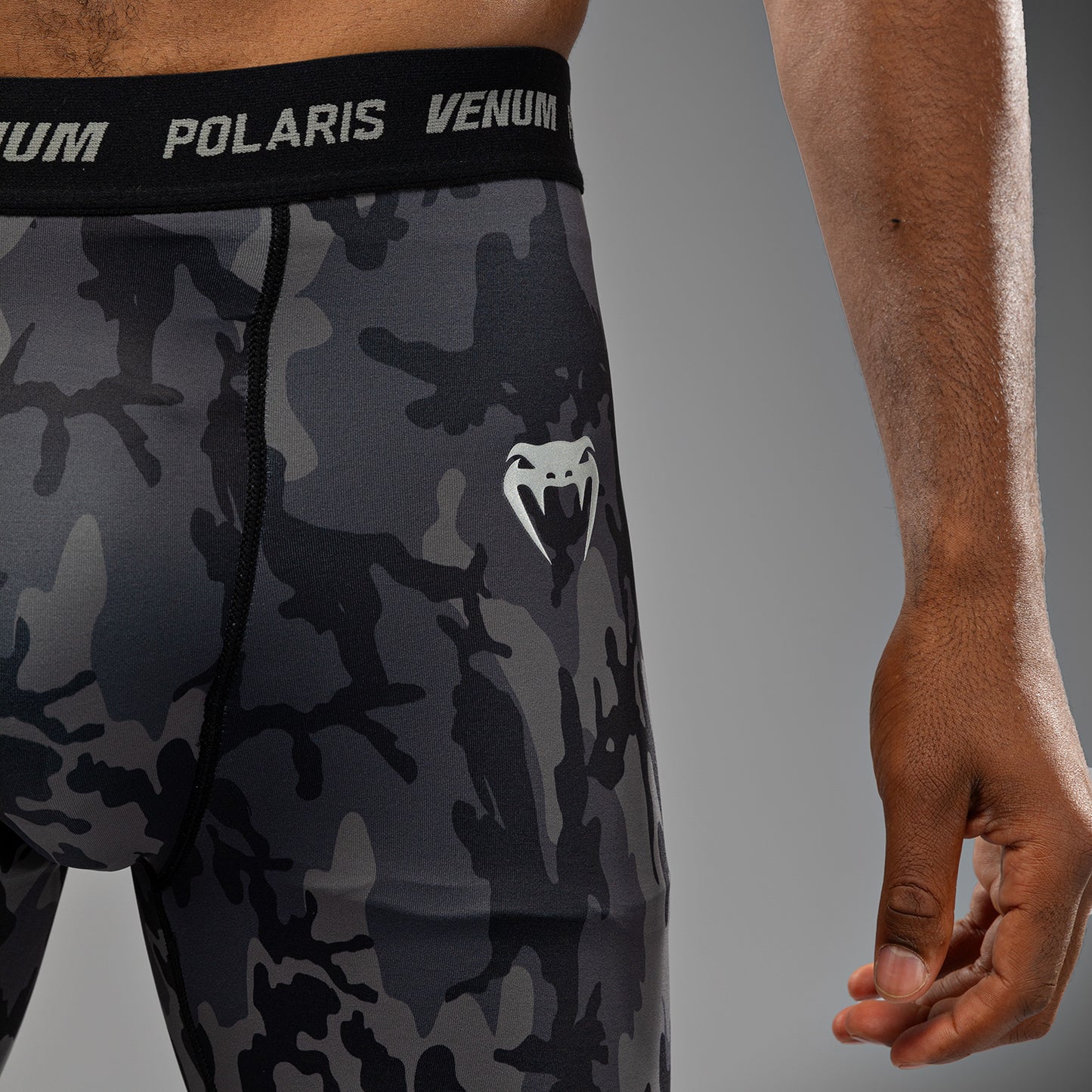 Venum x Polaris Vale Tudo Shorts - Negro/Gris Tormenta
