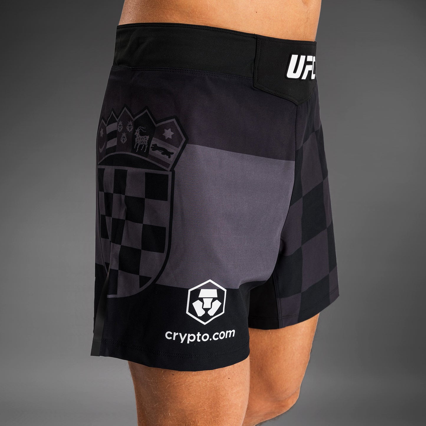 UFC Unrivaled by Venum Stipe Miocic Pantalones Cortos de Lucha Ajustados para Hombres - Negro