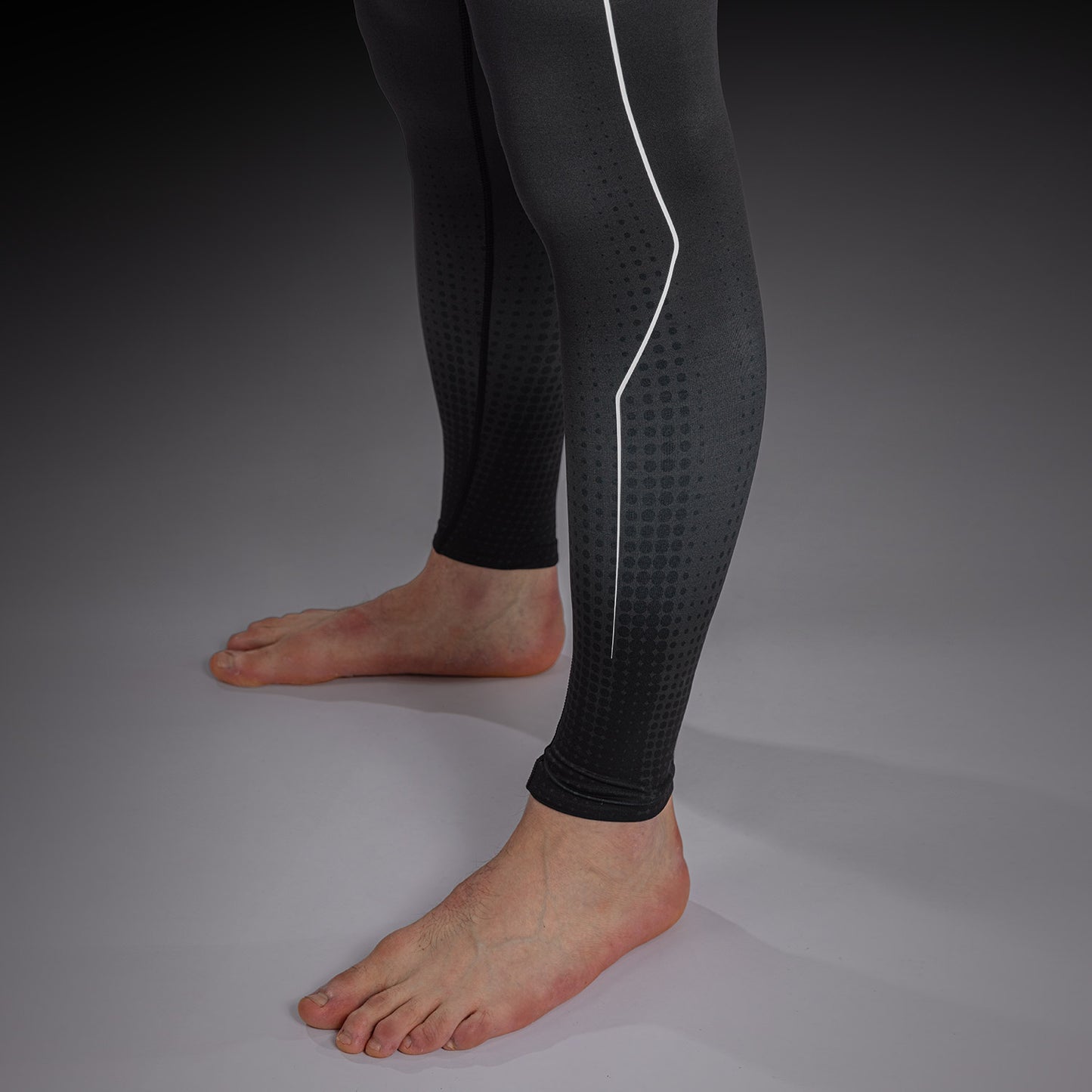 Venum Stealth Spats – Negro/Blanco