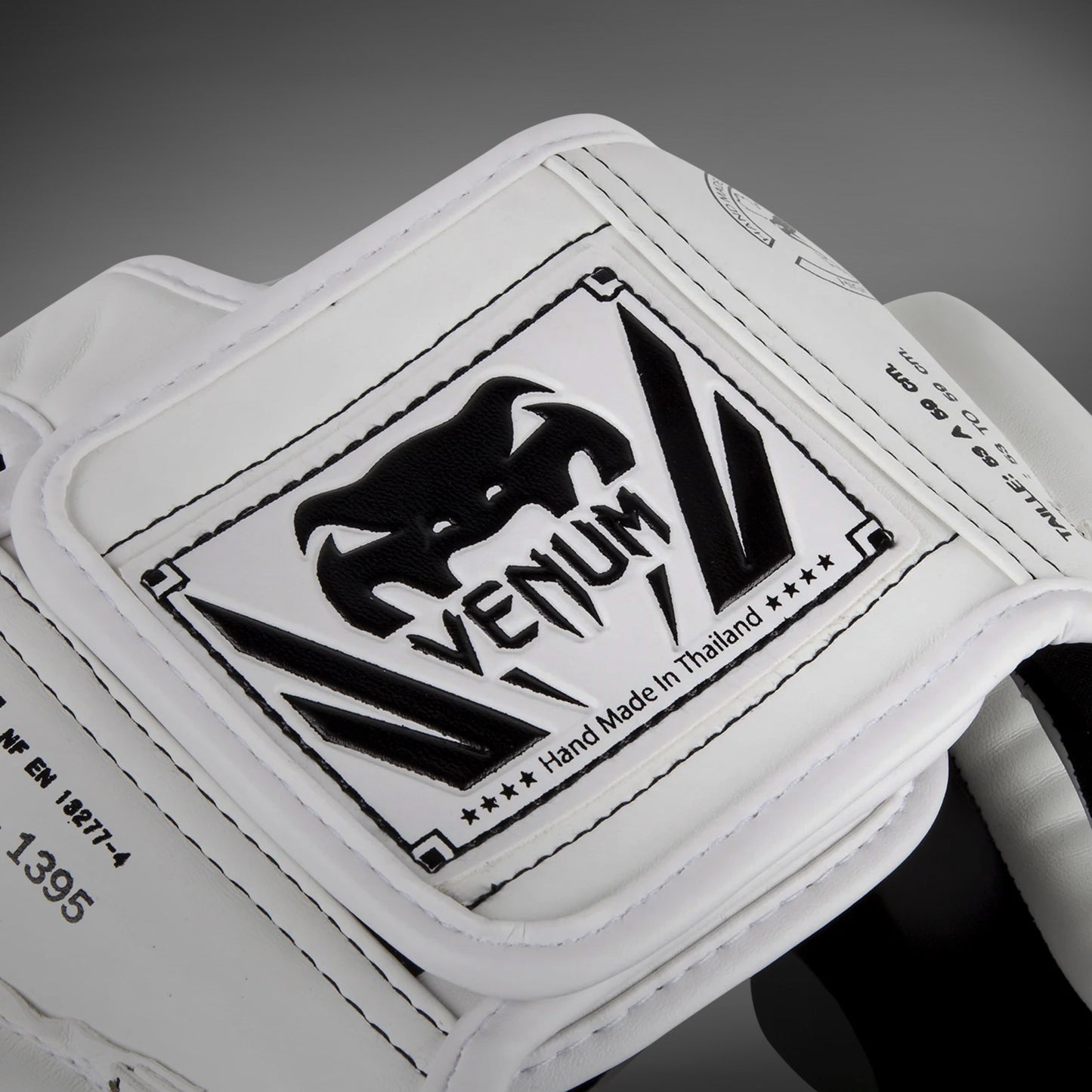 Casco Venum Elite -Blanco/Negro