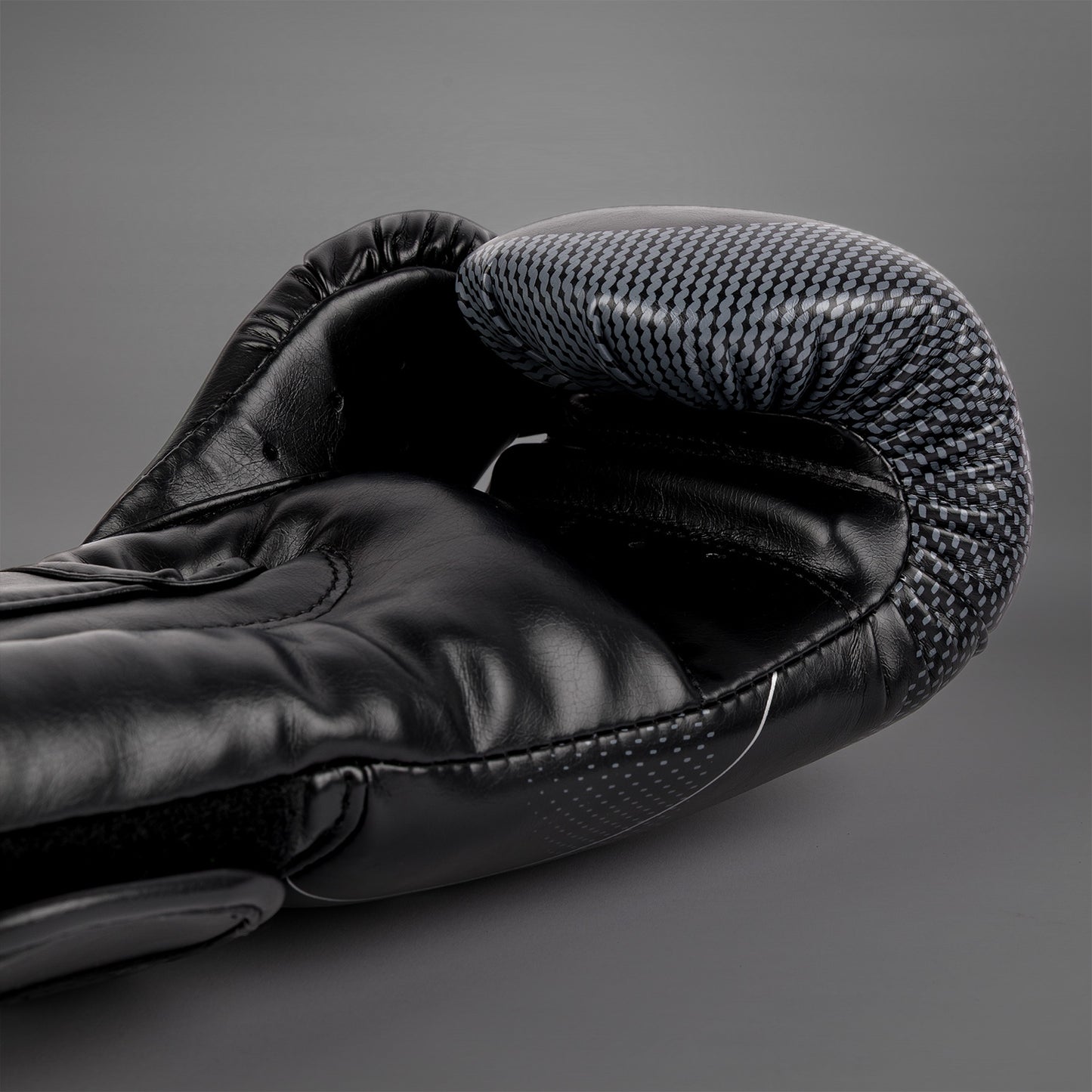 Venum Nexus Guantes de Boxeo – Negro/Plata