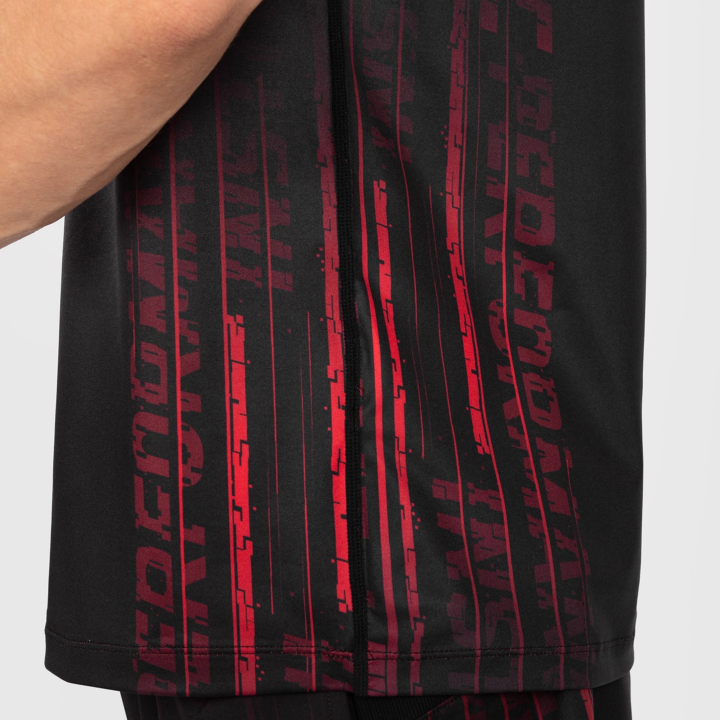 UFC Venum Performance Institute 2.0 Camiseta para Hombre Dry-Tech - Negra/Roja