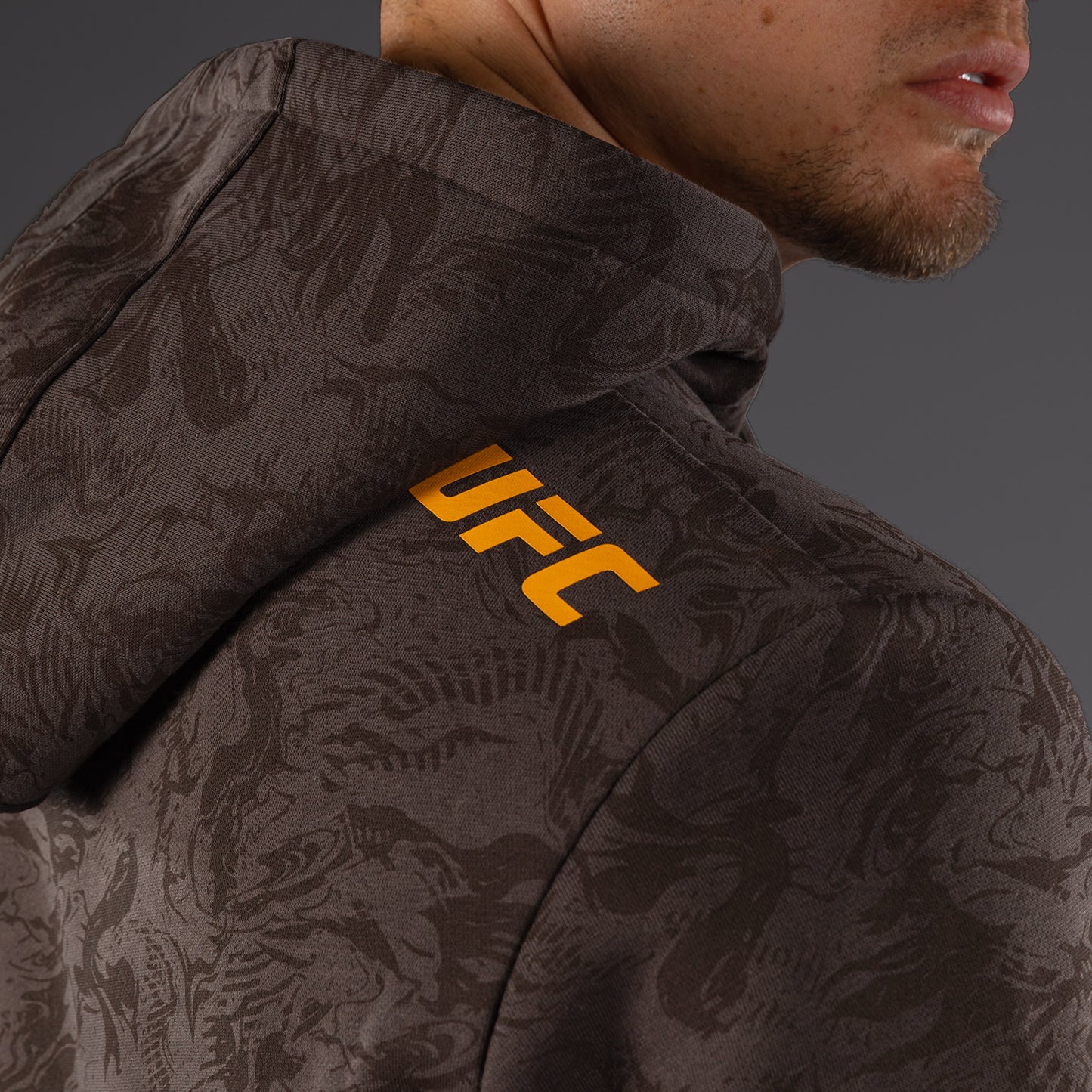 UFC Fusion by Venum Fight Week Sudadera con Capucha para Hombre - Marrón tierra