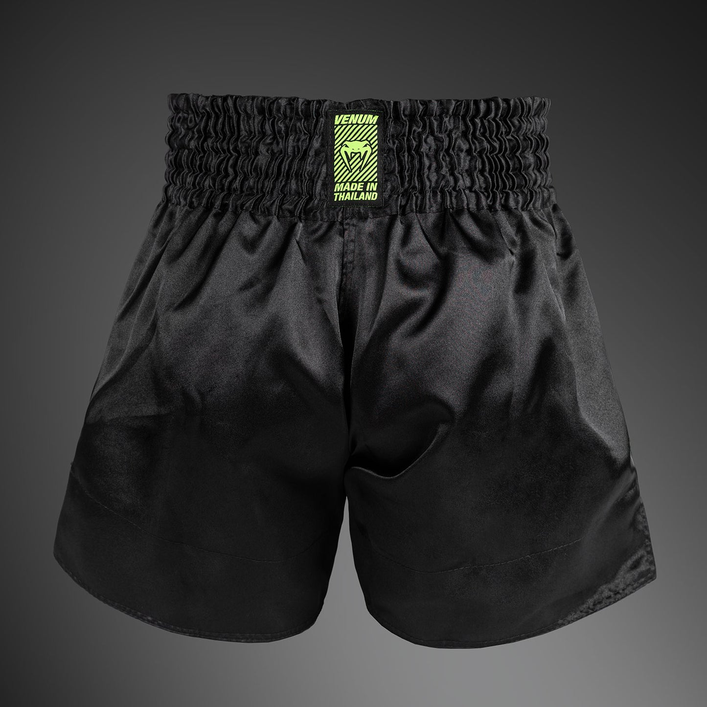 Venum Classic Evo Pantalones Cortos Muay Thai - Negro/Amarillo Neón