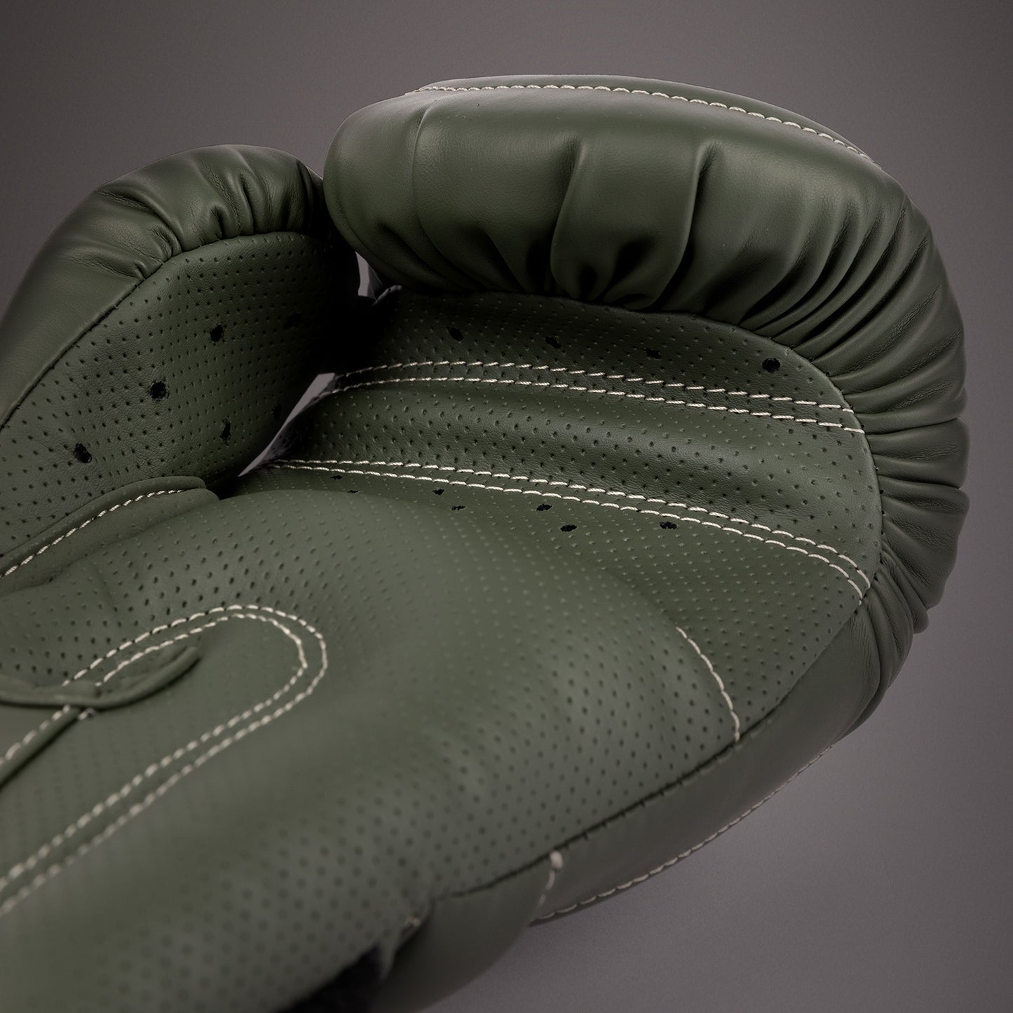 Venum Impact Evo Guantes de Boxeo - Verde Militar