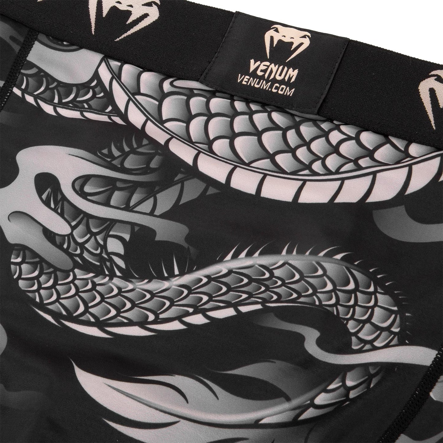 Mallas cortas Venum Dragon's Flight - Negro/Arena