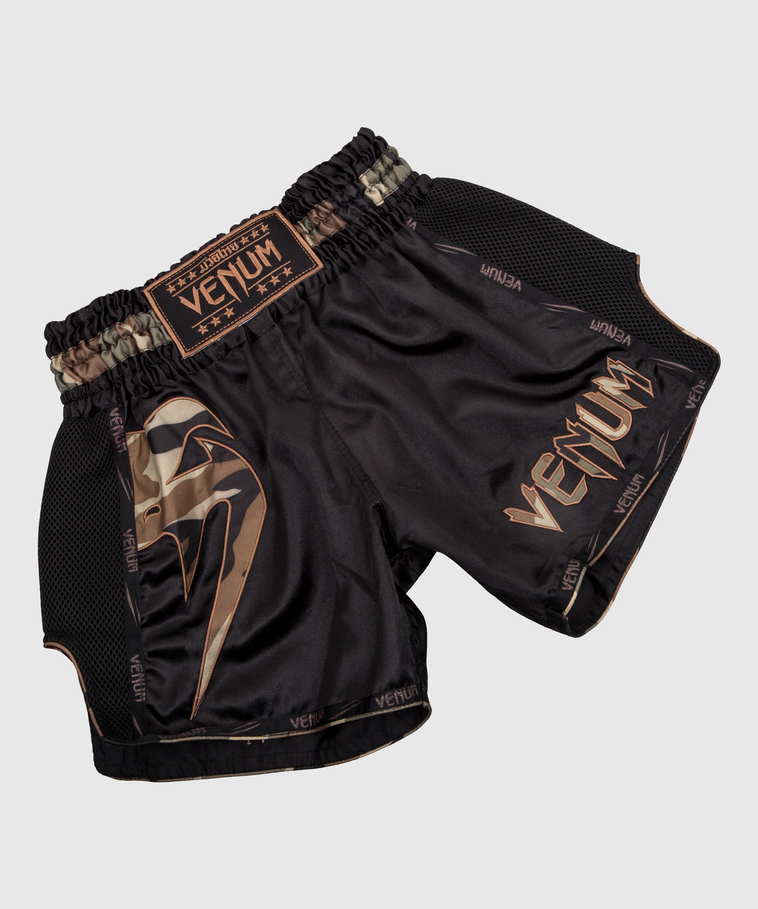 Venum MUAY THAI SHORTS CLASSIC - Pantalón corto de deporte -  black/gold/negro 