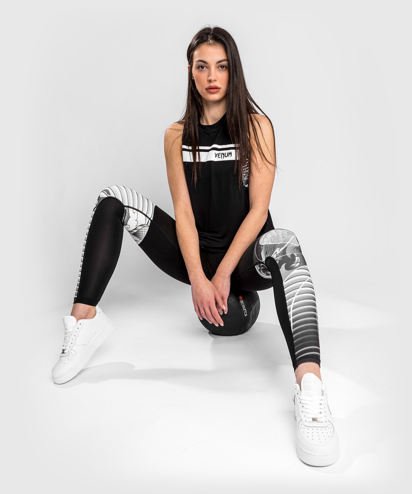 Camiseta de tirantes Venum YKZ21 - Para mujer - Negro/Blanco