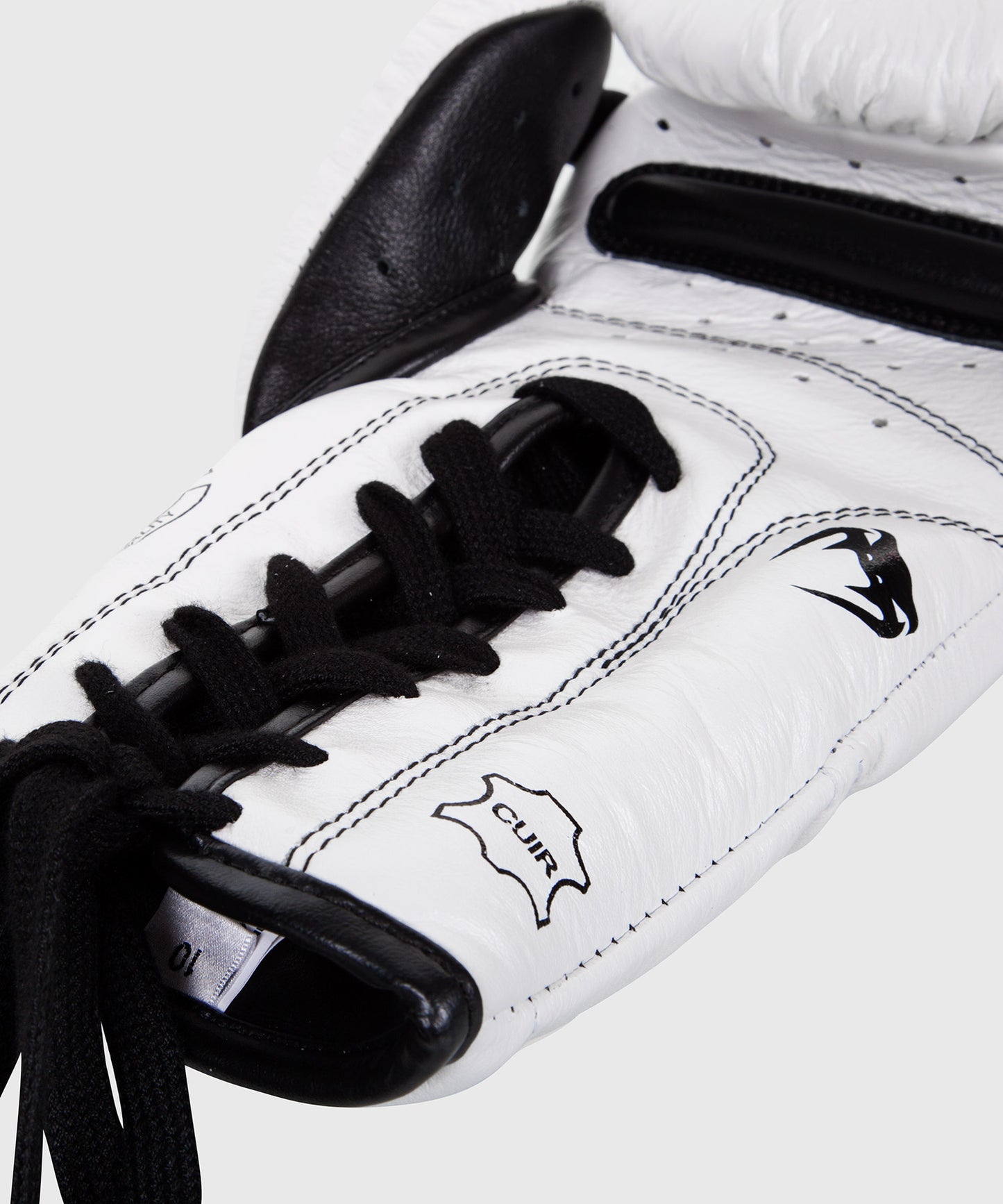 Guantes de Boxeo Venum Giant 3.0 - Cuero Nappa - Con cordones - Blanco