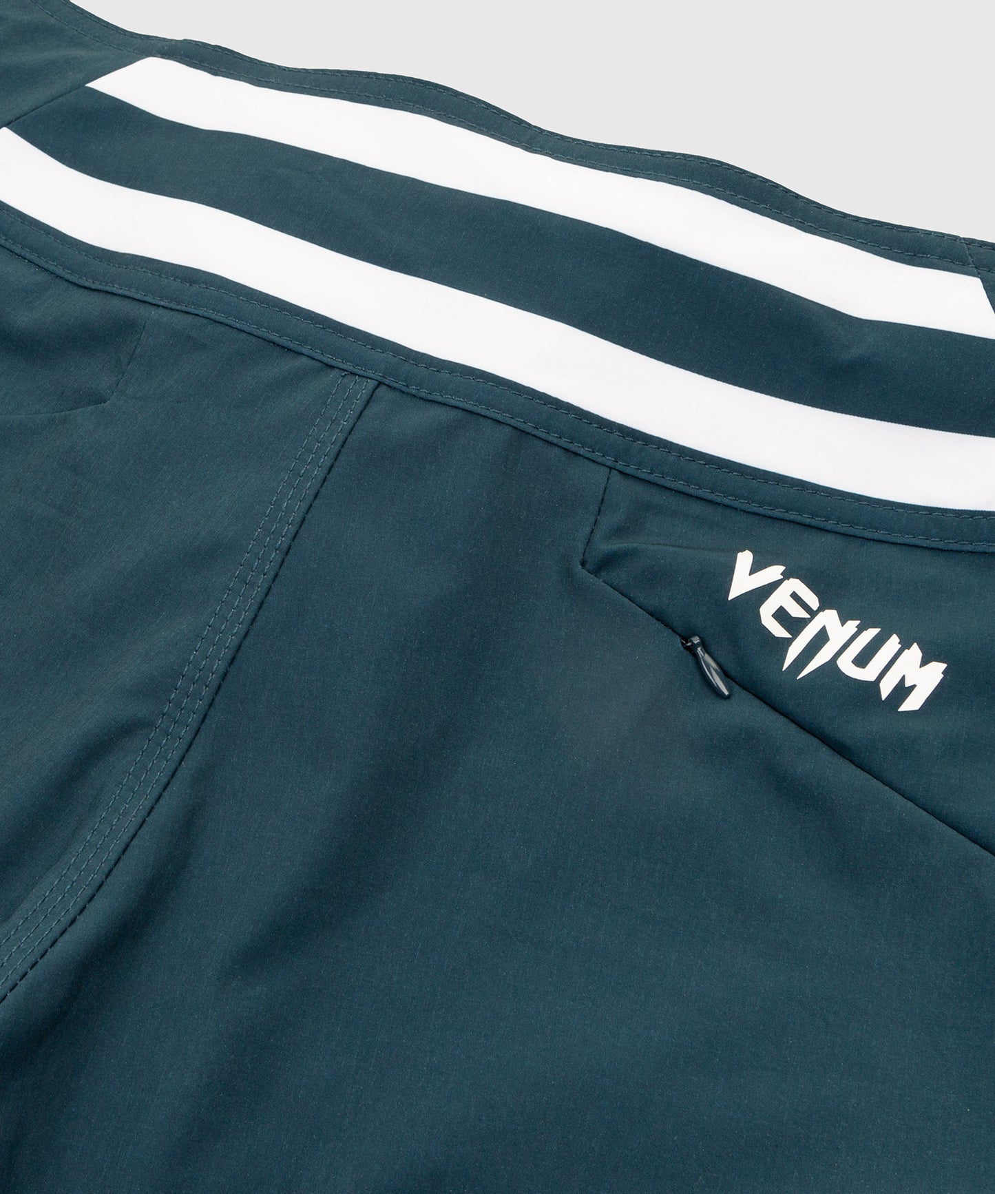 Short de baño Venum Cargo - dark_blue_raspberry_white
