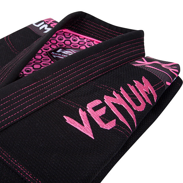 Kimono para BJJ Venum Challenger 2.0 Mujer - Negro