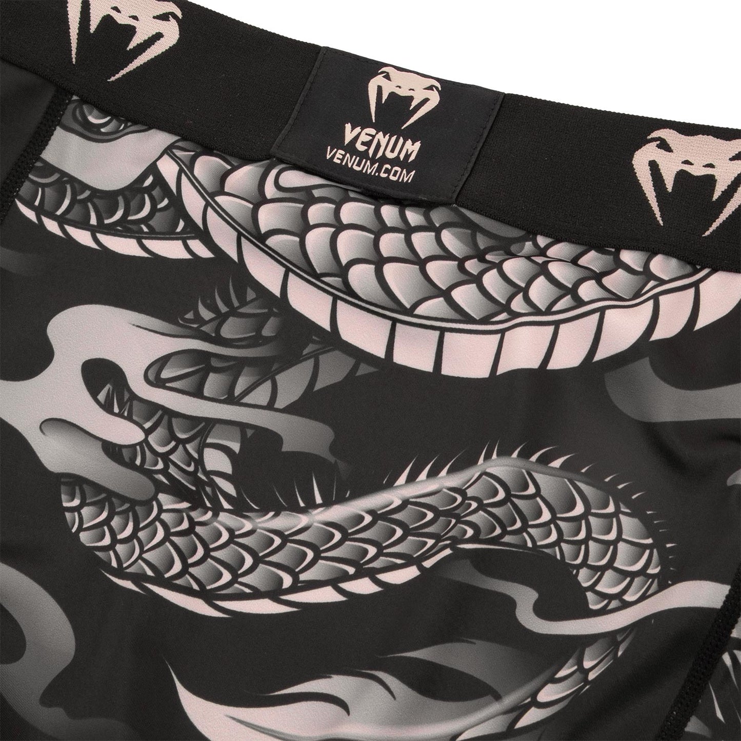 Mallas Venum Dragon's Flight - Negro/Arena