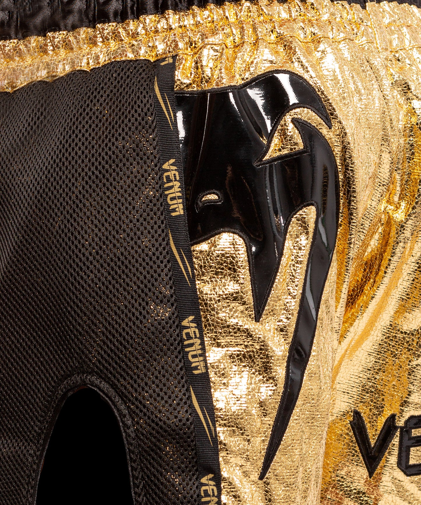 Pantalones de Muay Thai Venum Giant Foil - Oro/Negro