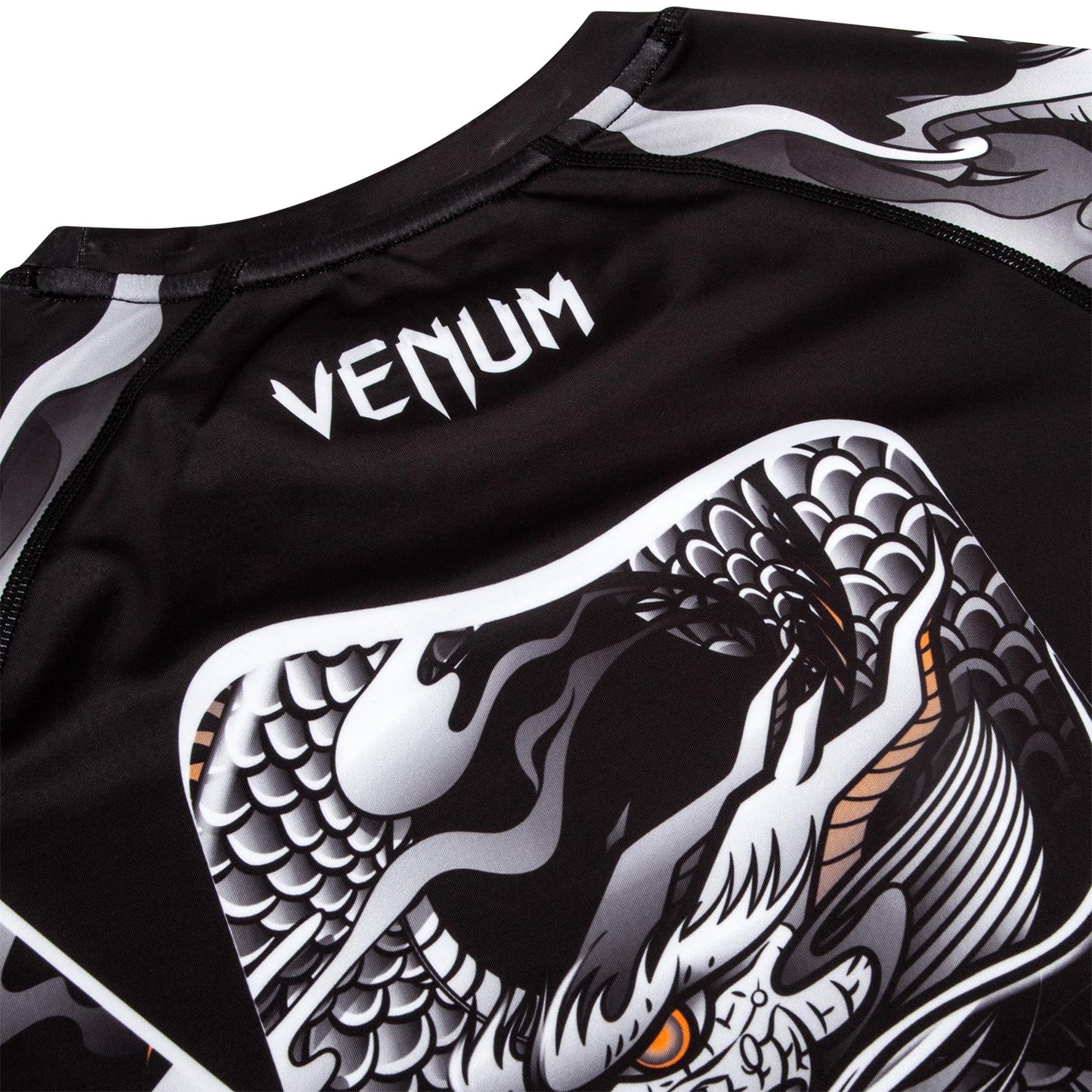 Rashguard Venum Dragon's Flight - Mangas Largas - Negro/Blanco