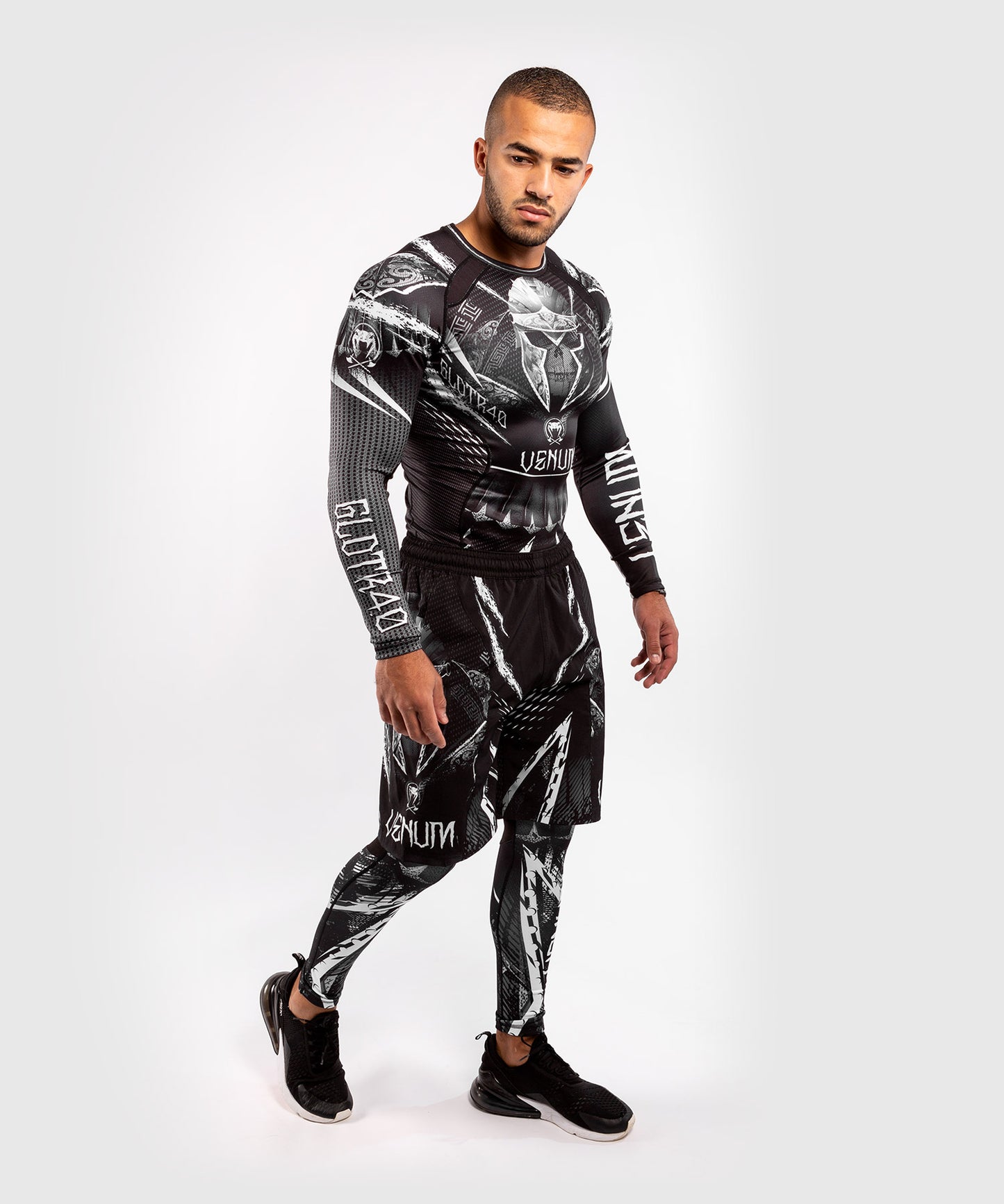 Rashguard manga larga Venum GLDTR 4.0