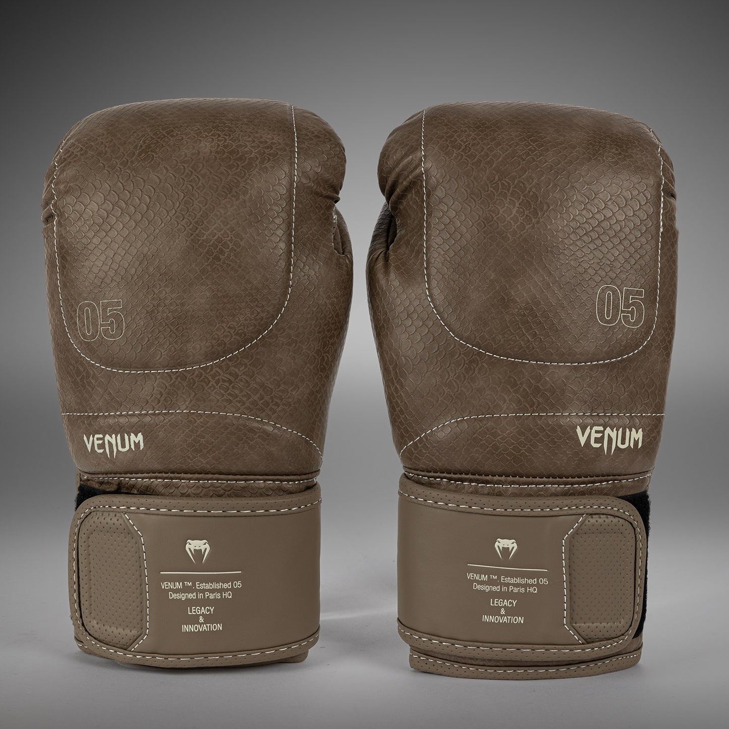 Venum Impact Evo Scales Guantes de Boxeo – Marrón